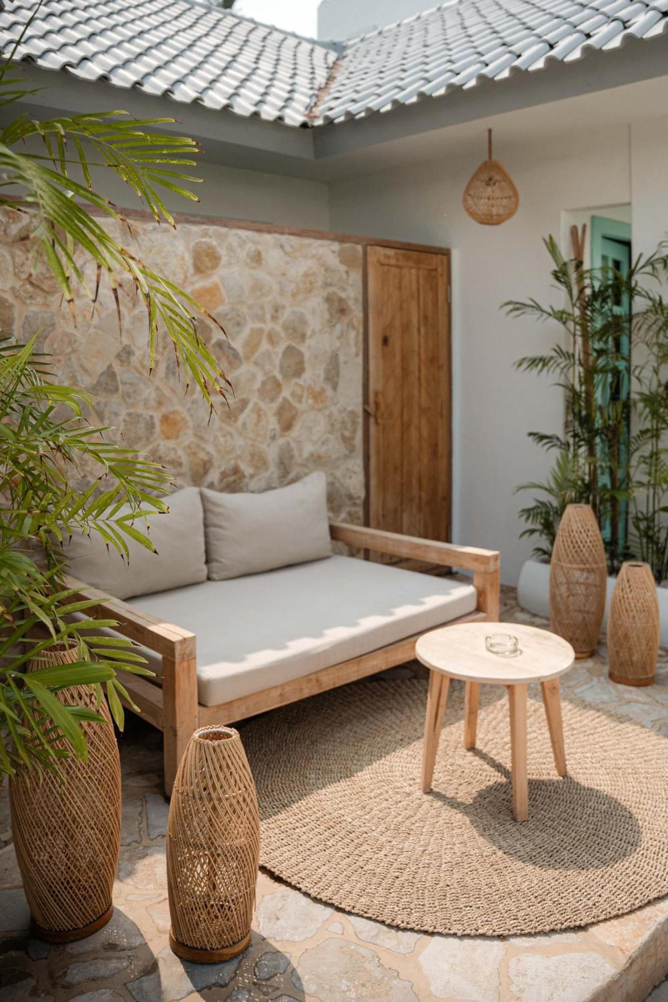Quma Hotel Gili Trawangan Exterior foto